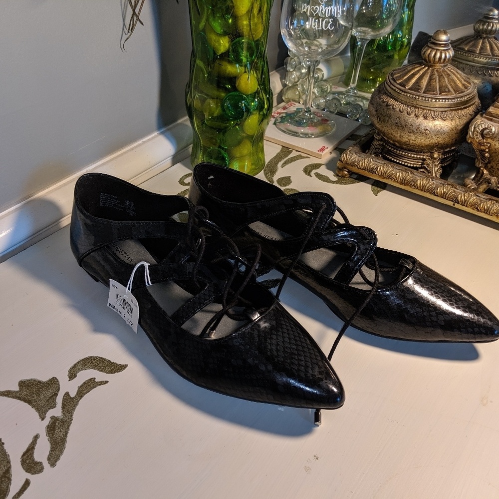 Black Lace Up Flats